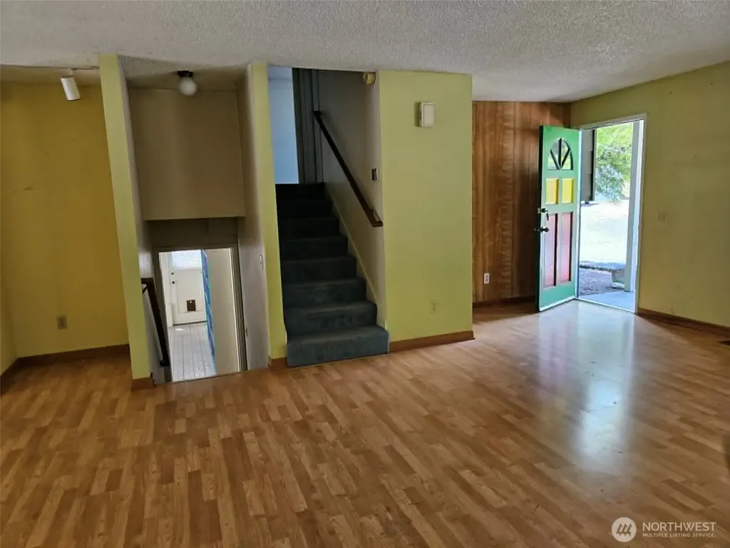 1711 SE Binns Swiger Loop Road Shelton WA 98584