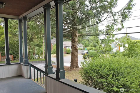 409 NE 95th Street Seattle WA 98115