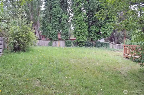 409 NE 95th Street Seattle WA 98115