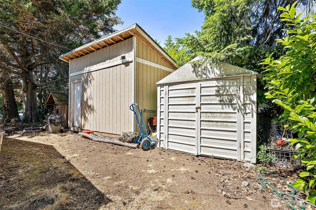 7827 76th Avenue SW Lakewood WA 98498