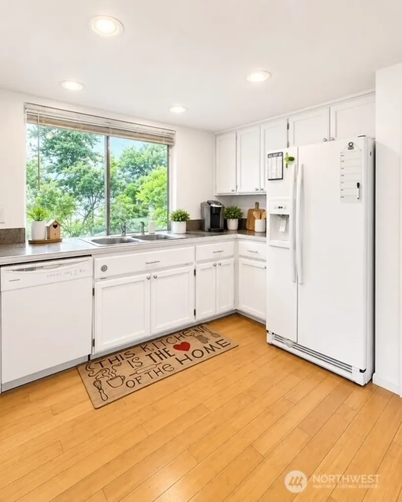 7827 76th Avenue SW Lakewood WA 98498