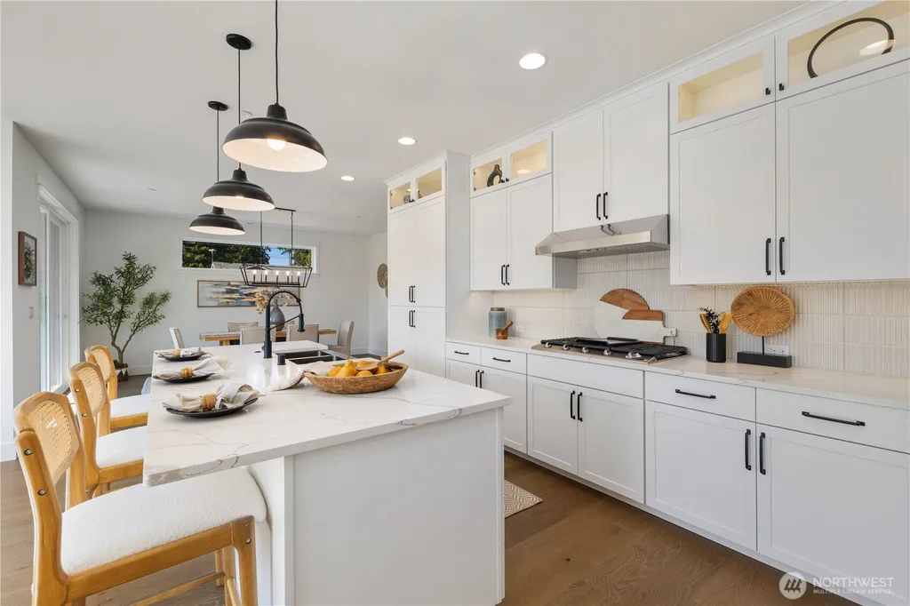 22002 81st Place W Edmonds WA 98026
