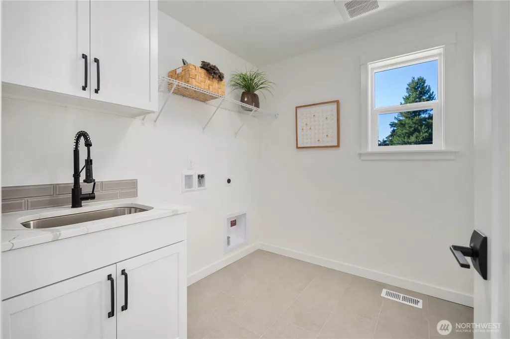 22002 81st Place W Edmonds WA 98026