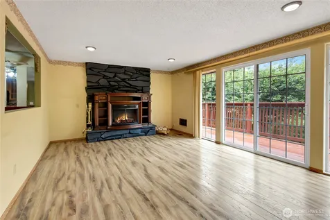 15111 NE 365th Street La Center WA 98629