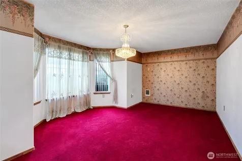 15111 NE 365th Street La Center WA 98629