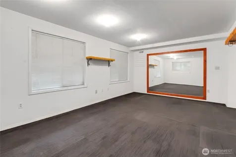 15111 NE 365th Street La Center WA 98629