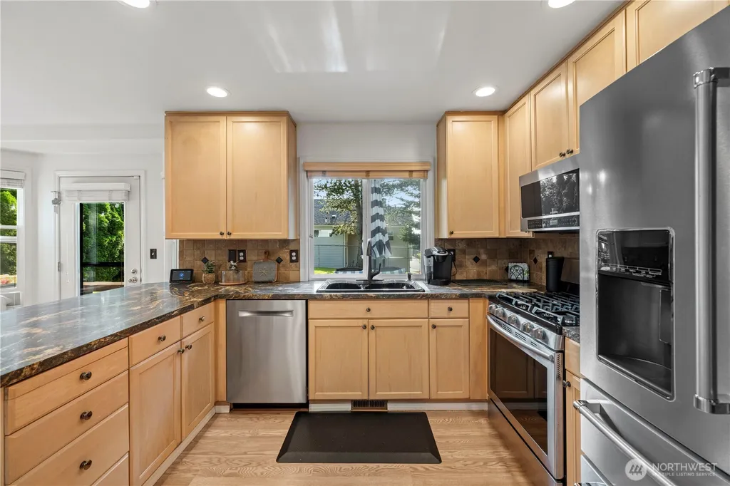 4530 70th Avenue NE Marysville WA 98270
