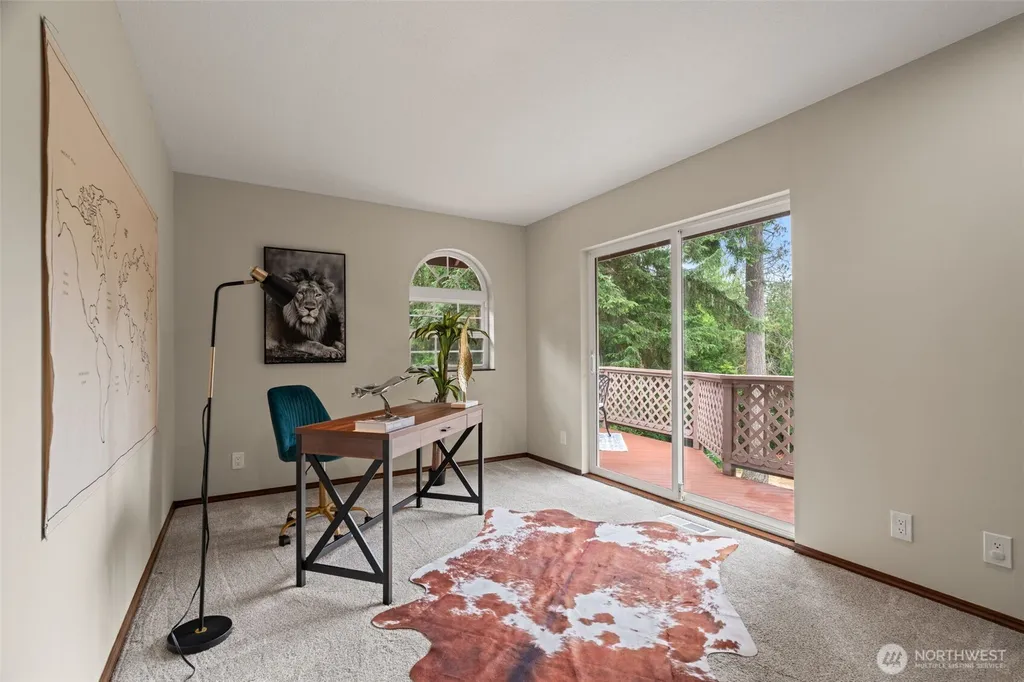 18325 214th Ave NE Woodinville WA 98077