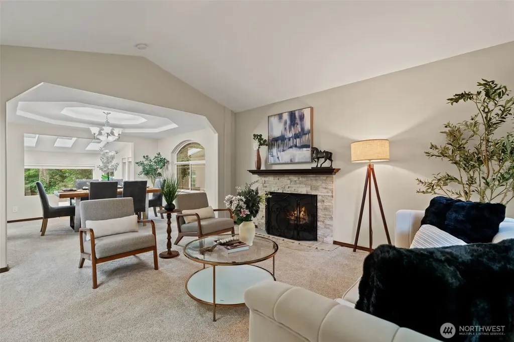 18325 214th Ave NE Woodinville WA 98077