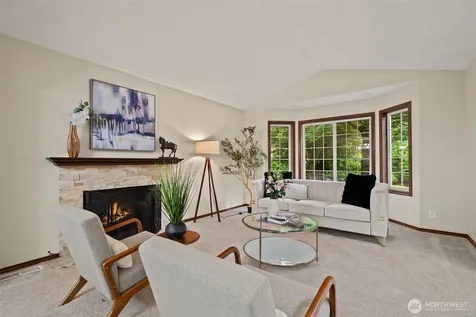 18325 214th Ave NE Woodinville WA 98077