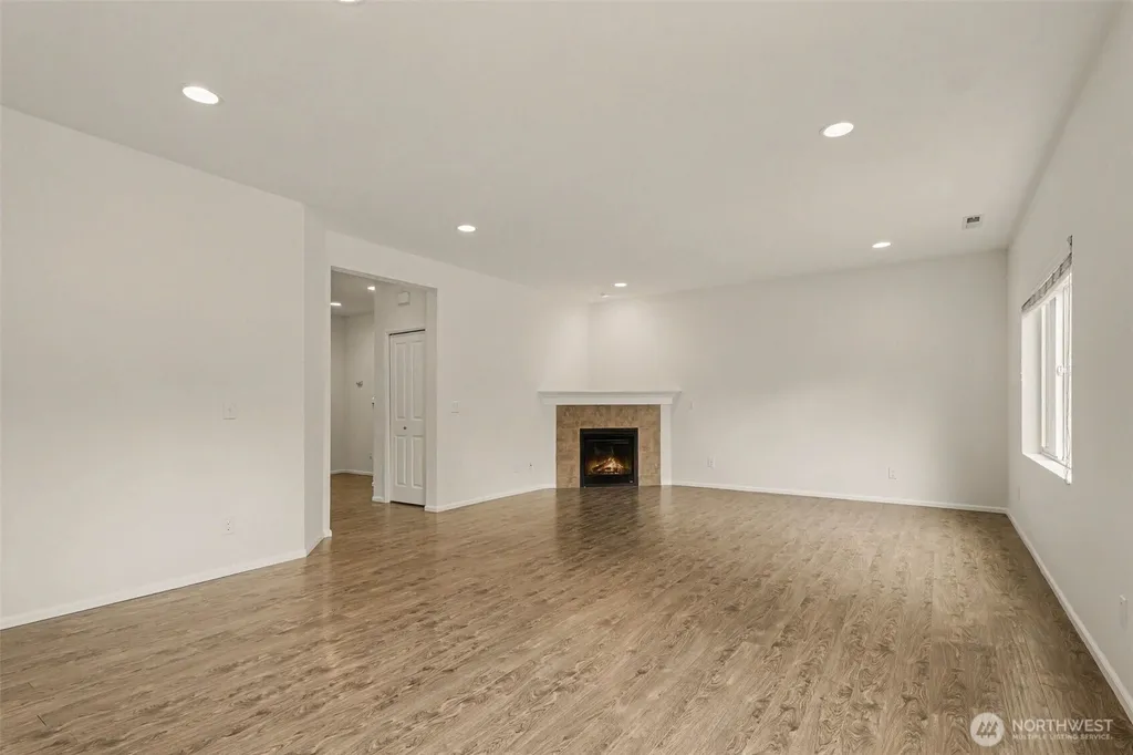 3005 Eagle Loop NE Lacey WA 98516