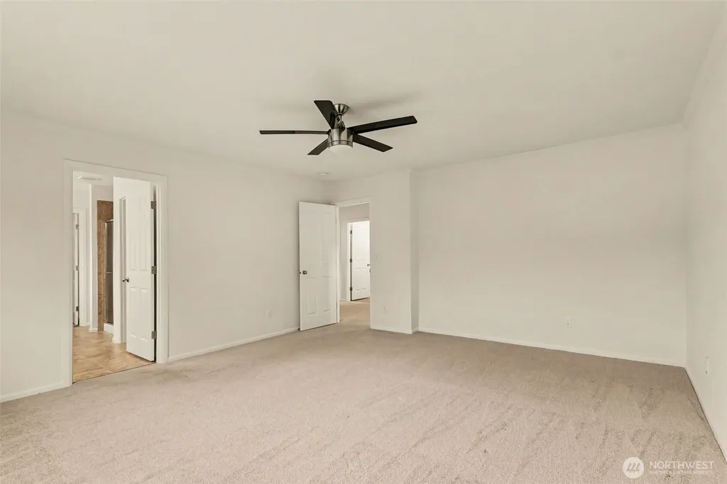 3005 Eagle Loop NE Lacey WA 98516