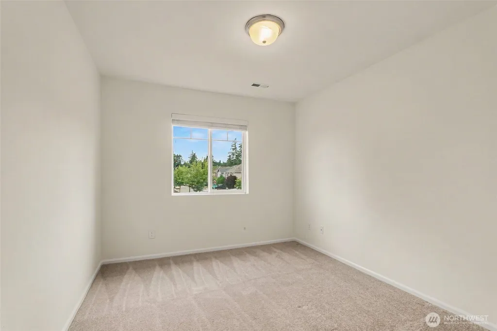 3005 Eagle Loop NE Lacey WA 98516