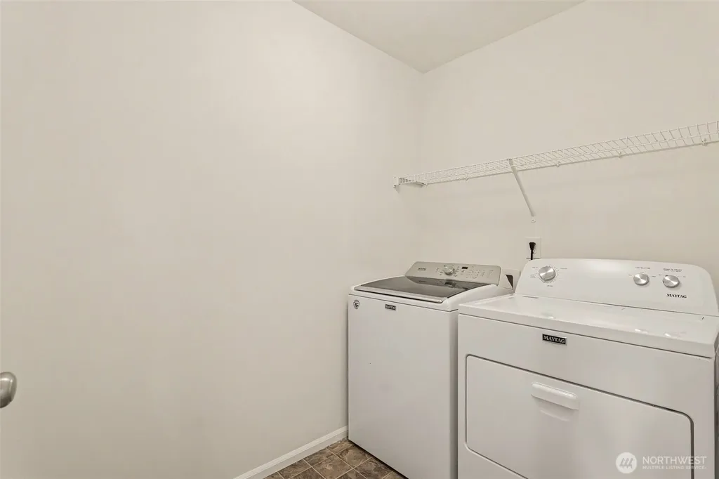 3005 Eagle Loop NE Lacey WA 98516