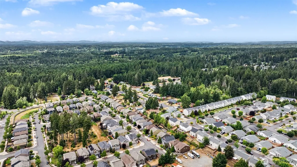 3005 Eagle Loop NE Lacey WA 98516