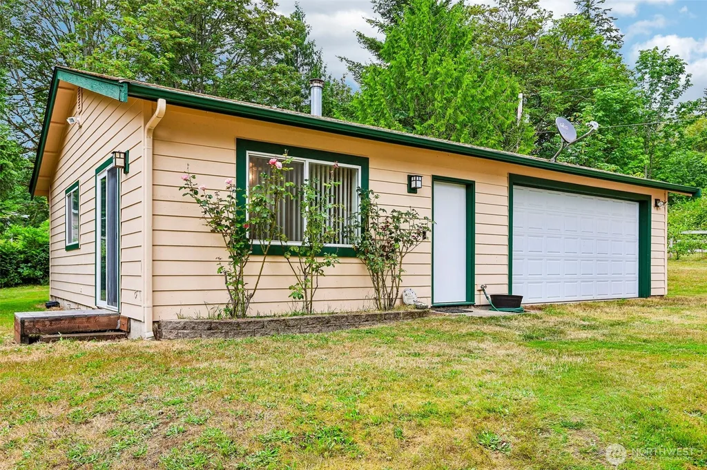9810 6th Avenue NW Tulalip WA 98271