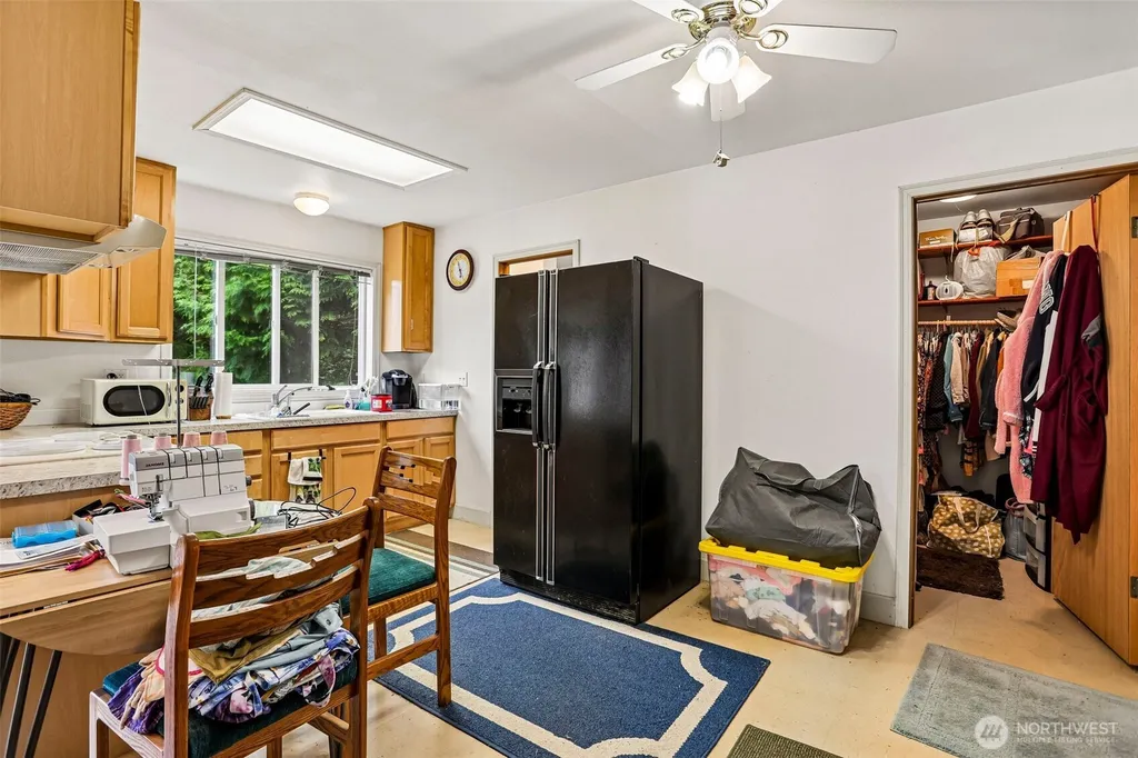 9810 6th Avenue NW Tulalip WA 98271