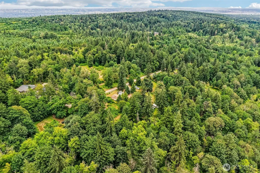 9810 6th Avenue NW Tulalip WA 98271