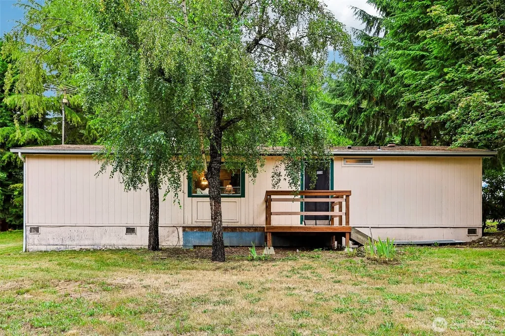 9810 6th Avenue NW Tulalip WA 98271