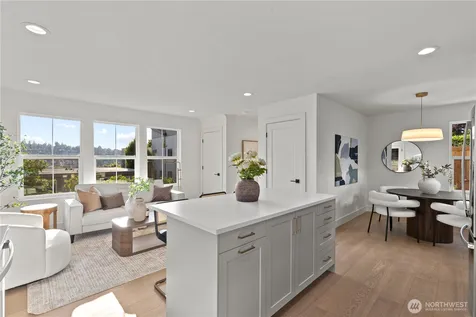 3245 13th Avenue W Seattle WA 98119