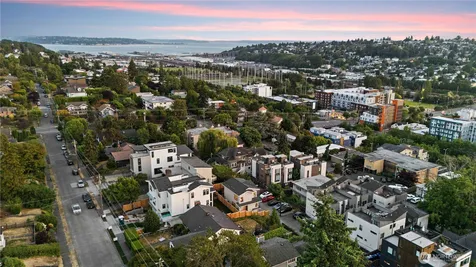 3245 13th Avenue W Seattle WA 98119