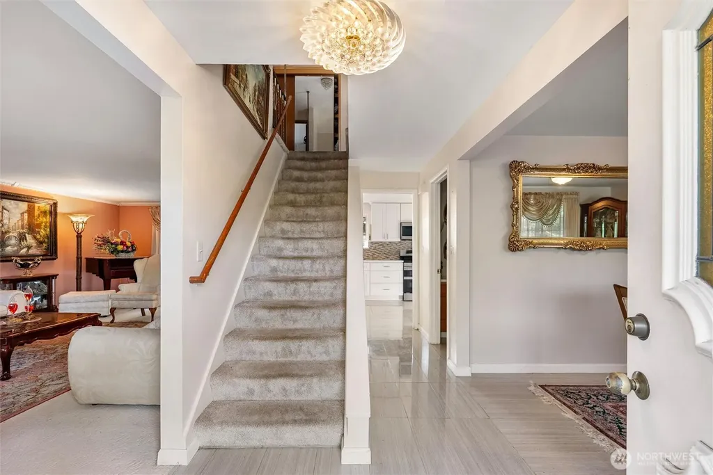 16745 Meridian Avenue N Seattle WA 98133