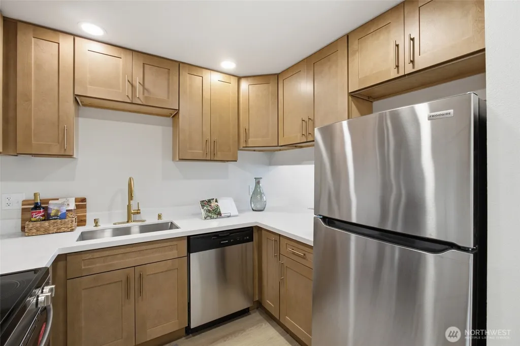 18200 NE 73rd Avenue Kenmore WA 98028
