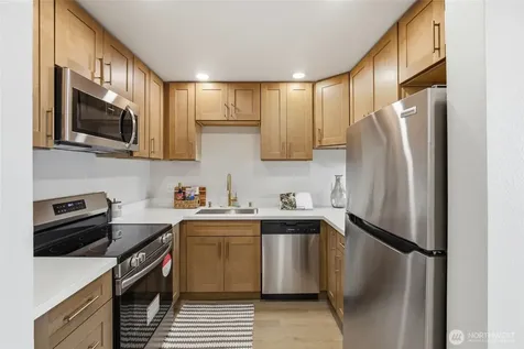 18200 NE 73rd Avenue Kenmore WA 98028