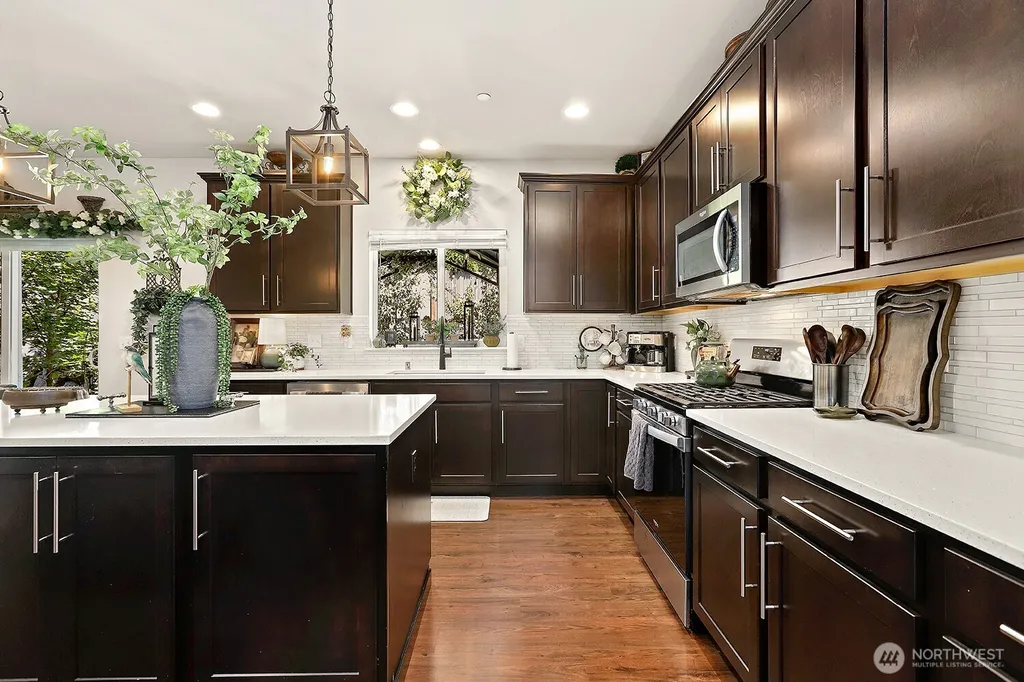 4942 85th Avenue NE Marysville WA 98270