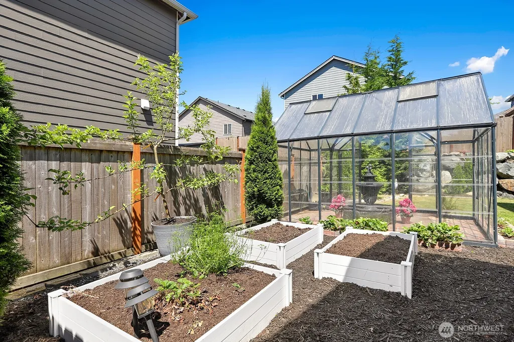 4942 85th Avenue NE Marysville WA 98270