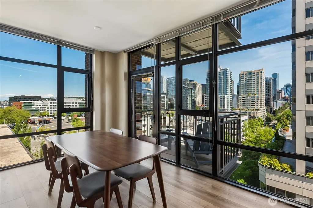 2911 2nd Avenue Seattle WA 98121