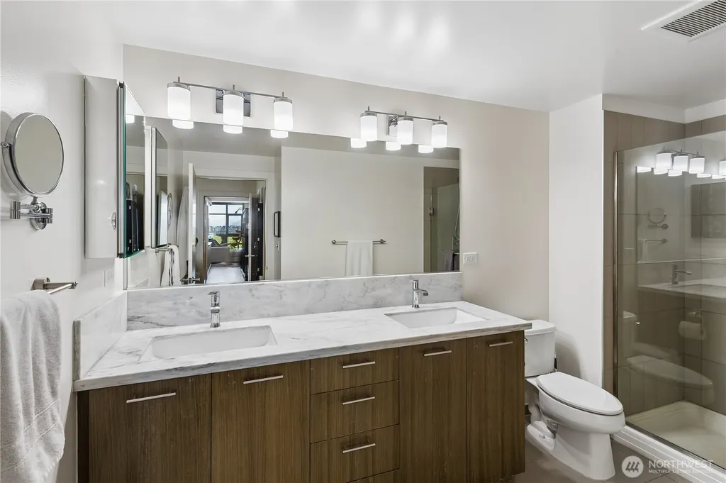 2911 2nd Avenue Seattle WA 98121