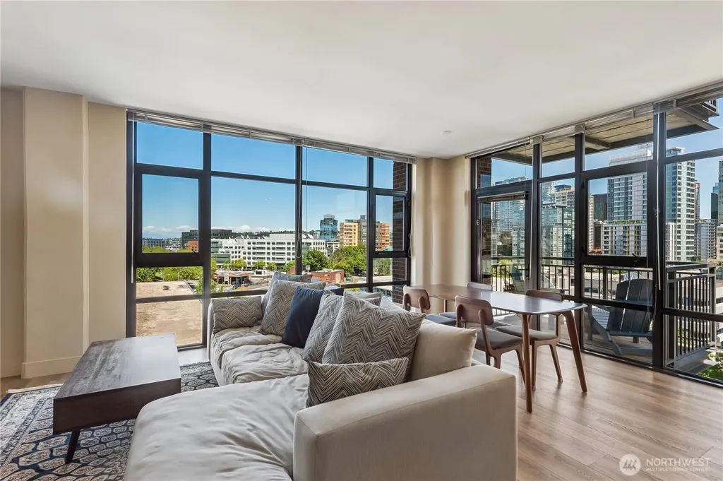2911 2nd Avenue Seattle WA 98121