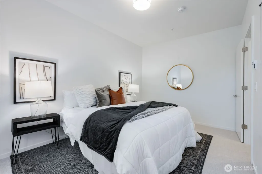 2251 14th Avenue W Seattle WA 98119