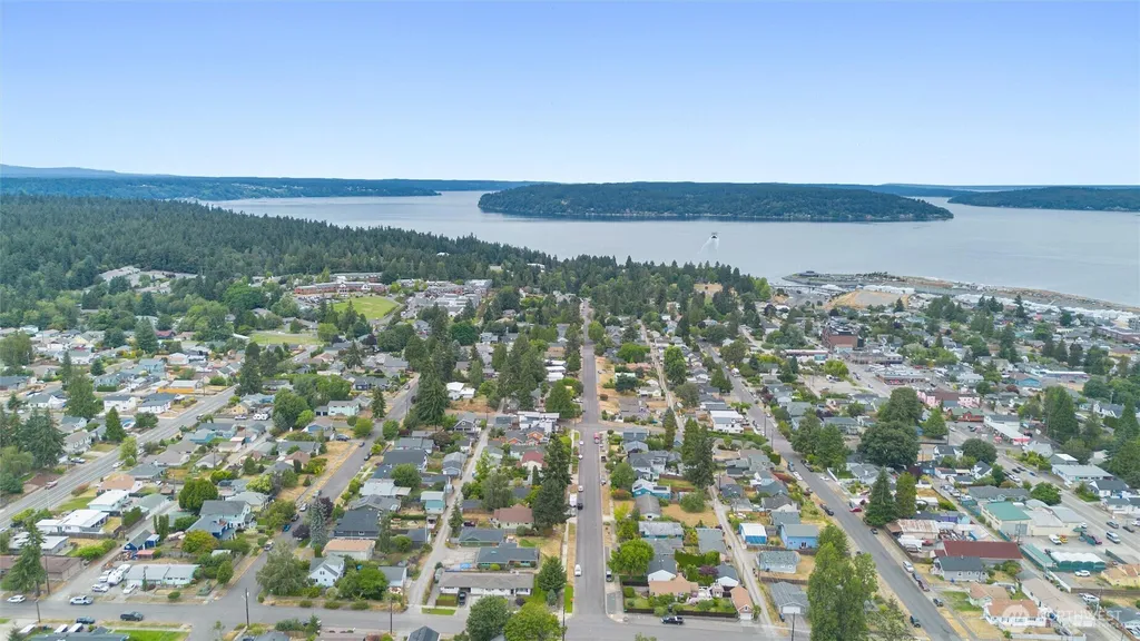 4821 N Bristol Street Tacoma WA 98407