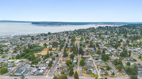 4821 N Bristol Street Tacoma WA 98407