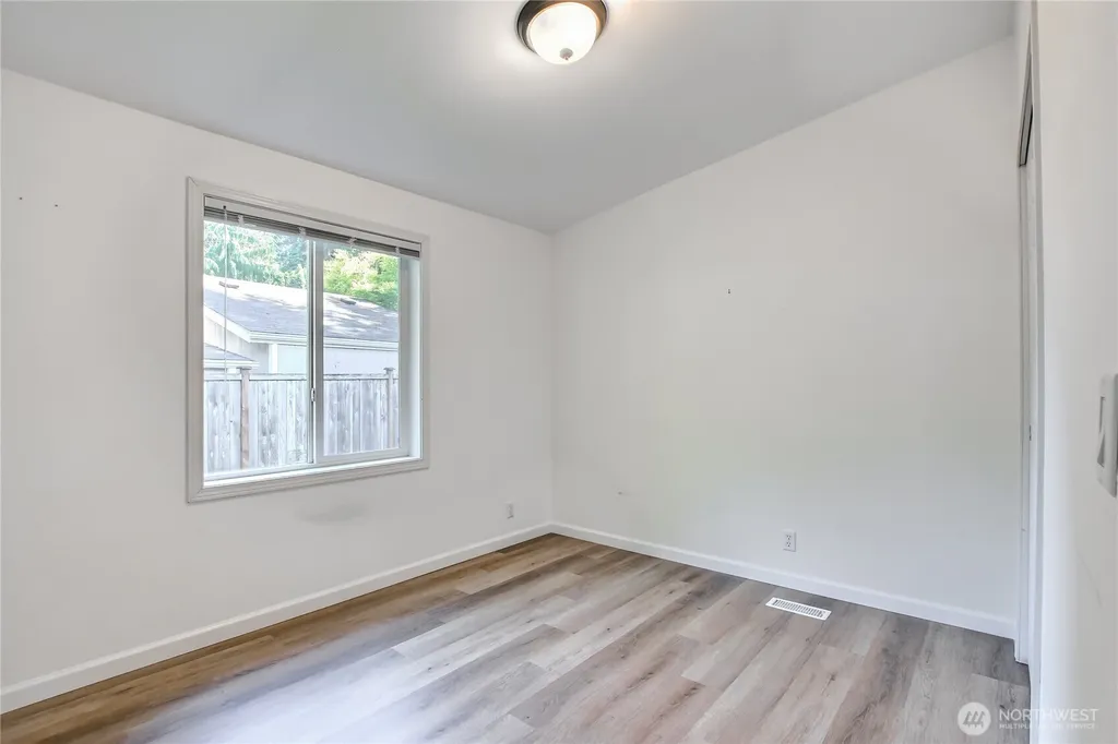 3232 206th Place SE Bothell WA 98012