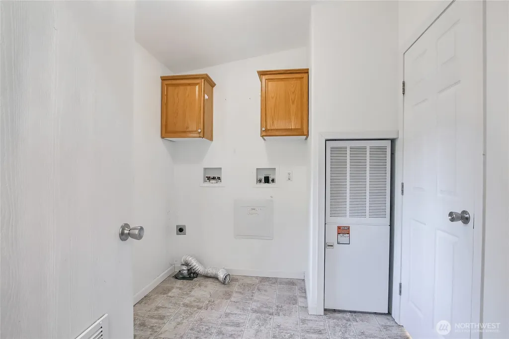 3232 206th Place SE Bothell WA 98012