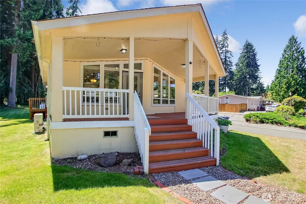 3232 206th Place SE Bothell WA 98012