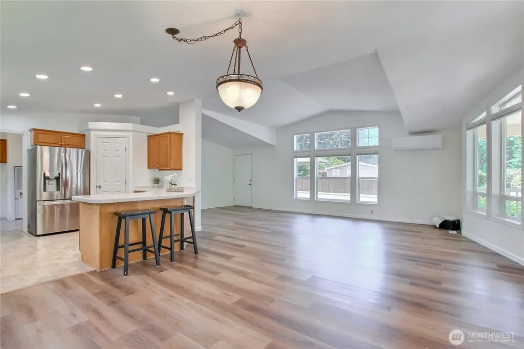 3232 206th Place SE Bothell WA 98012