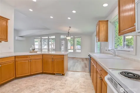 3232 206th Place SE Bothell WA 98012