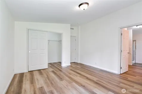 3232 206th Place SE Bothell WA 98012