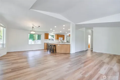 3232 206th Place SE Bothell WA 98012