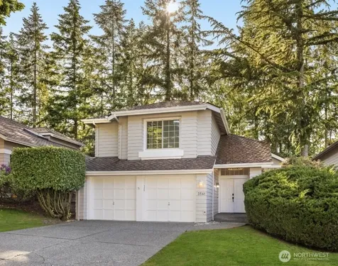3541 252nd Place SE Sammamish WA 98029