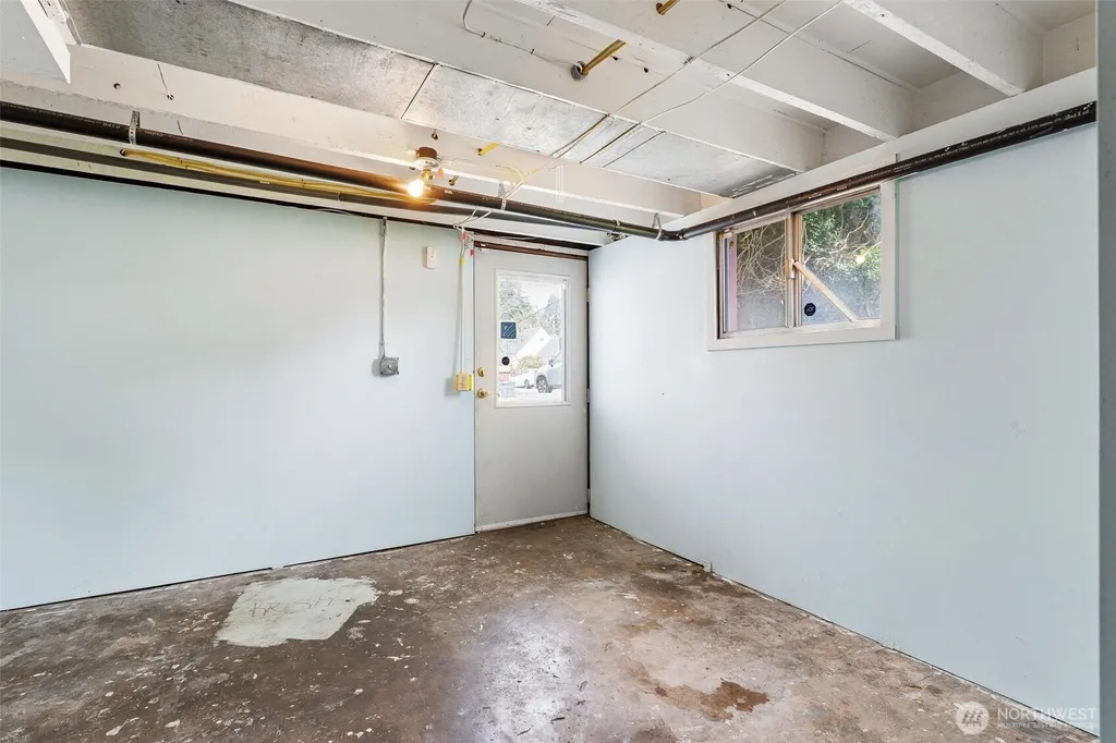 421 E Division Street Mount Vernon WA 98274