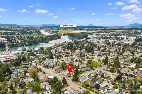 421 E Division Street Mount Vernon WA 98274