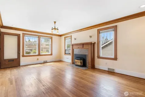 421 E Division Street Mount Vernon WA 98274