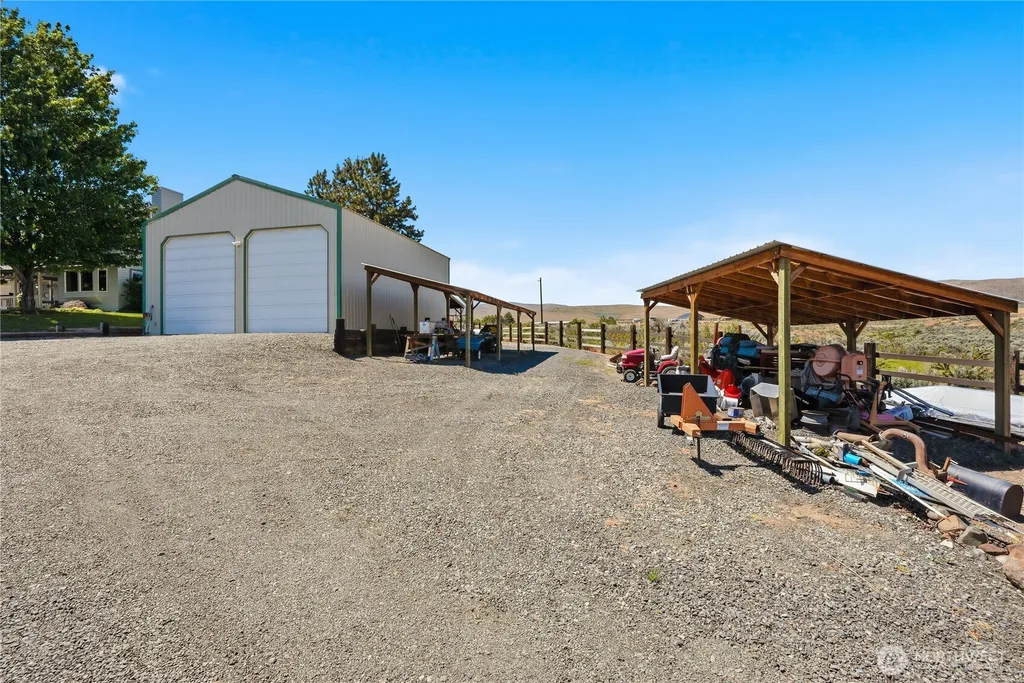 530 Wakatak Road Yakima WA 98908