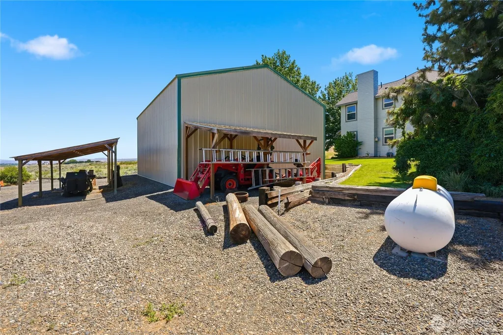 530 Wakatak Road Yakima WA 98908