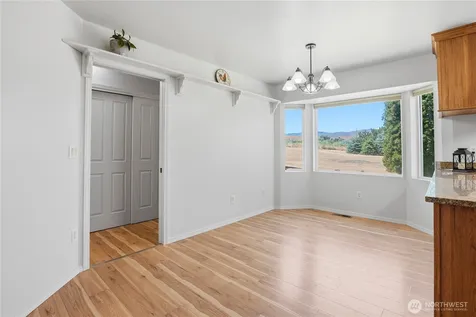 530 Wakatak Road Yakima WA 98908